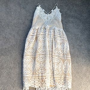 WHITE LACE UP BACK DRESS